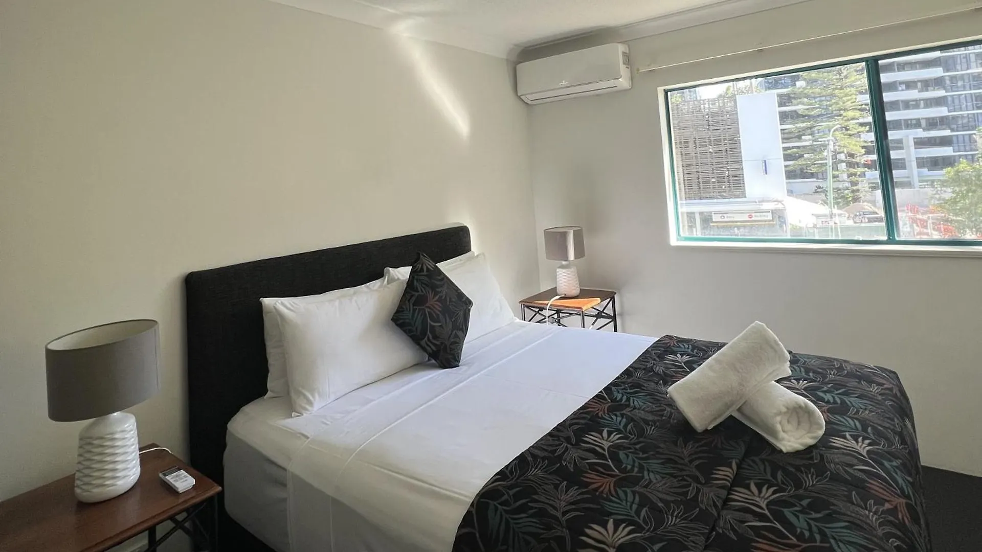 Cha Private Apts Aruba Beach Gold Coast