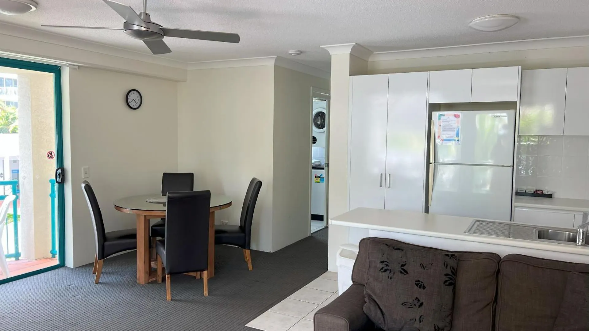 Cha Private Apts Aruba Beach Gold Coast Australia