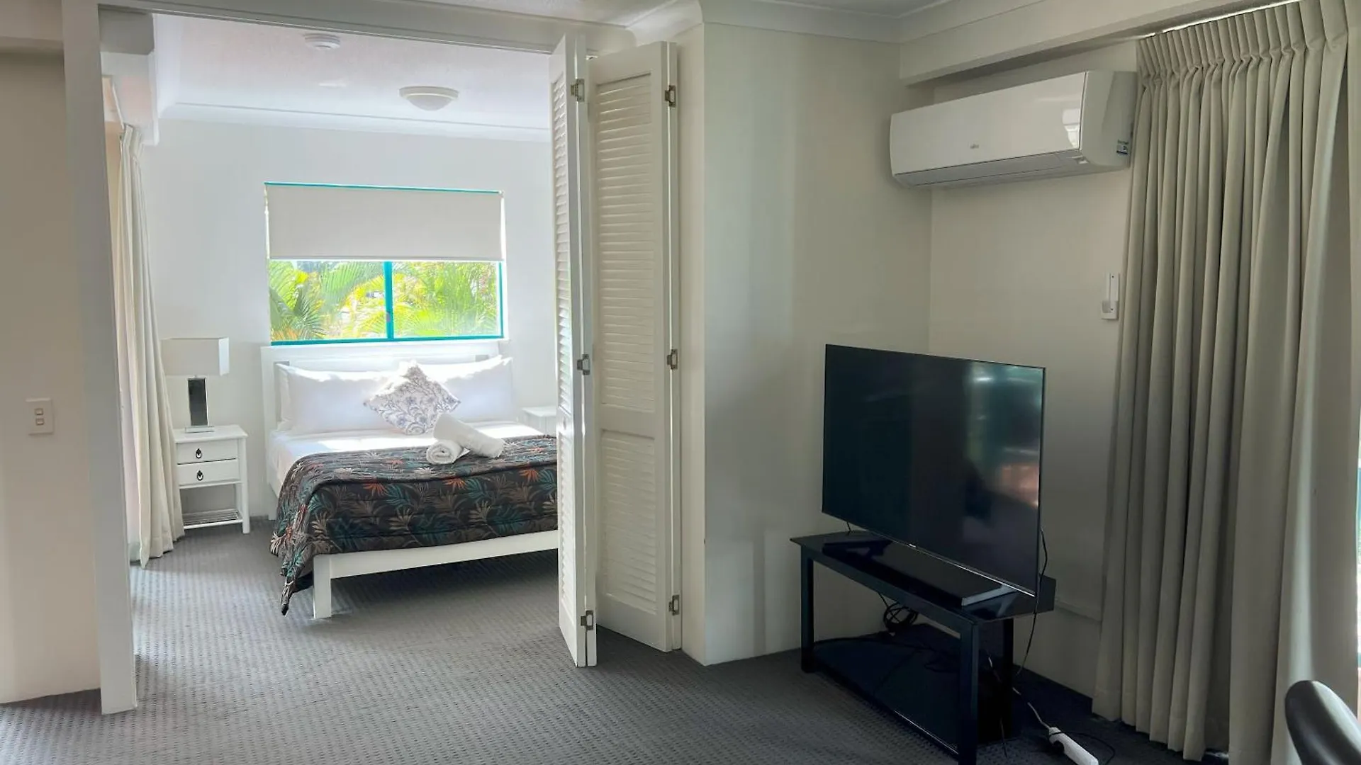 Cha Private Apts Aruba Beach Gold Coast