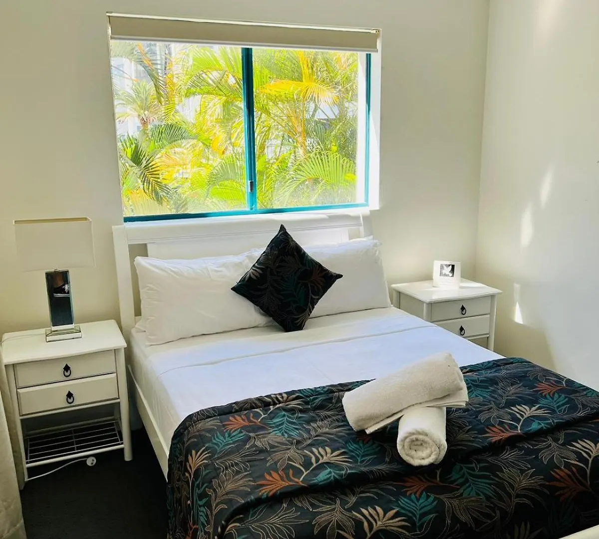 Apartment Cha Private Apts Aruba Beach Gold Coast Australia