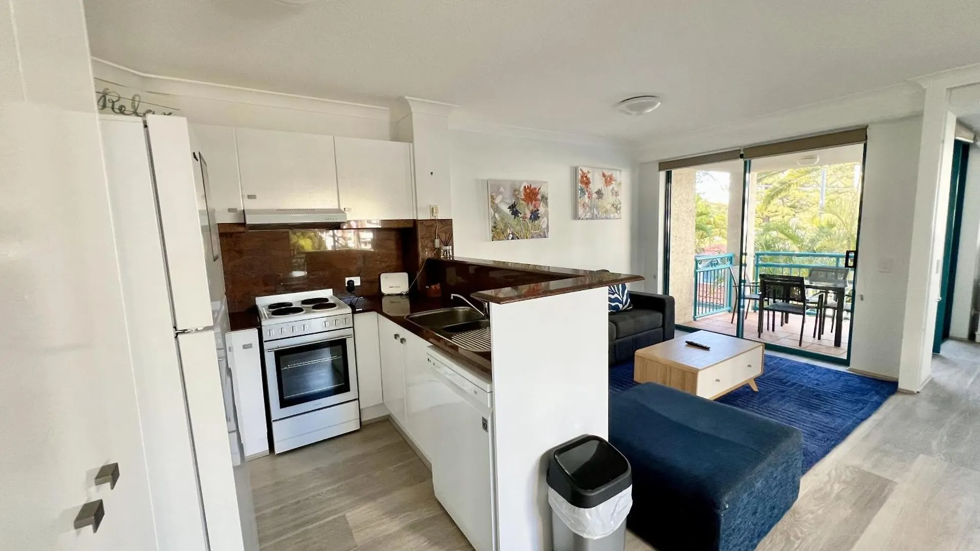Cha Private Apts Aruba Beach Gold Coast Apartment